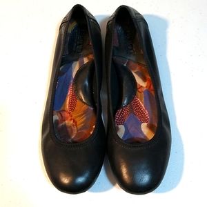 Born Julianne  Shoes Ballet Size 8 Wide Black Womens EUC